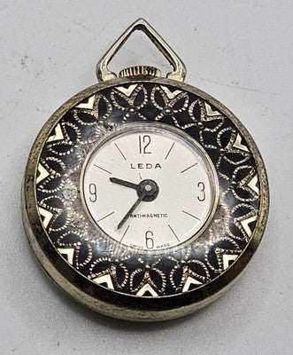 Vintage Leda Swiss Pendant Watch Necklace Manual Wind Gold Tone Working Conditio