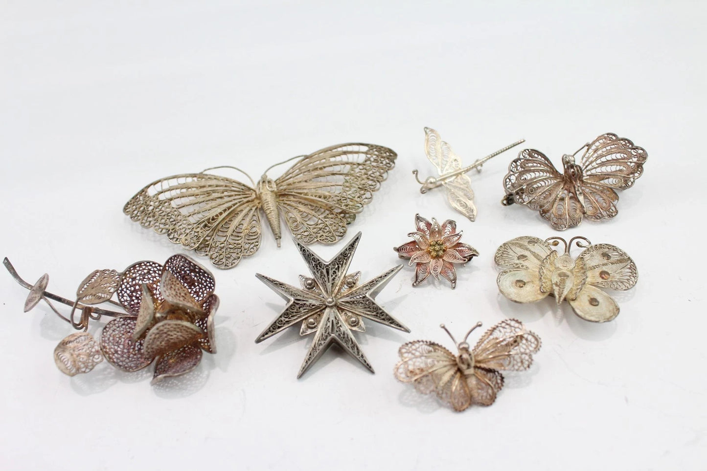 Mixed Grade Silver Brooches Brooches Floral Organic Filigree x 8 (64g)