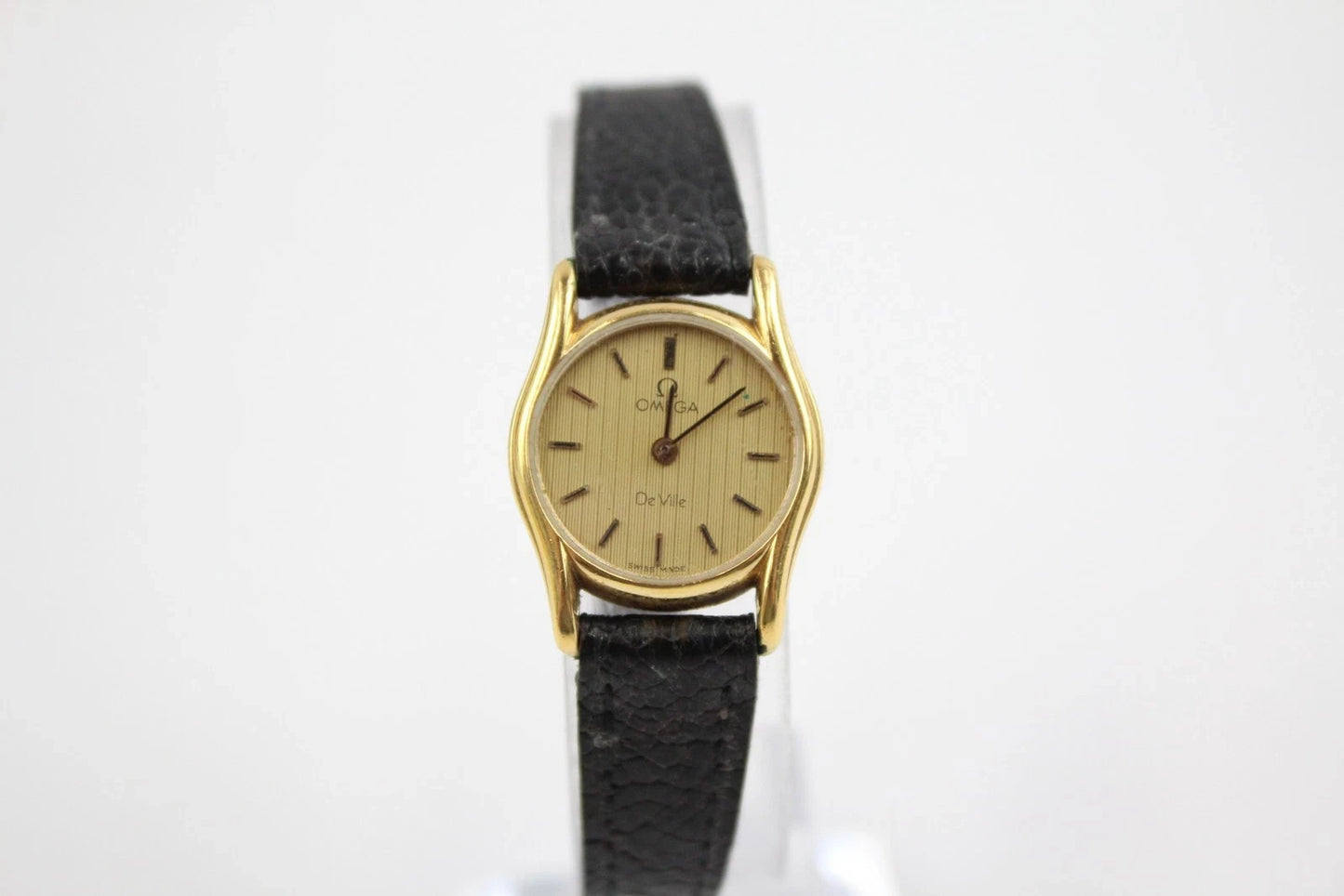 Omega De Ville Women’s Gold Tone Quartz Watch – For Parts/Repairs – Pre‑Owned