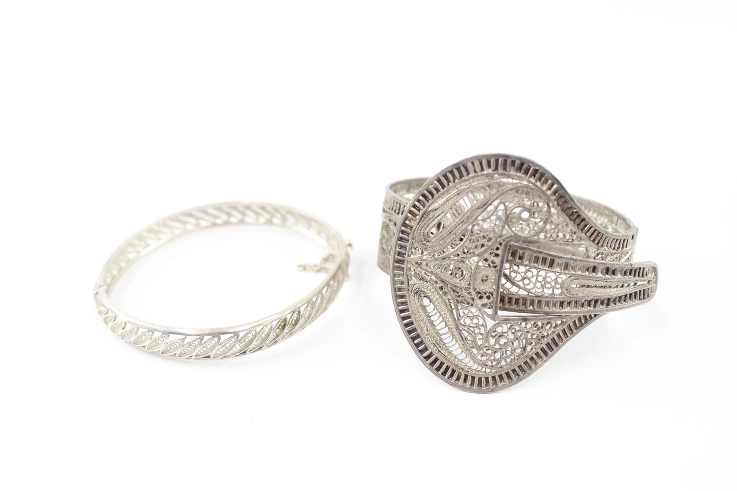 Mixed Grade Silver Bangles Filigree Buckle Safety Chain Organic x 2 (48g)