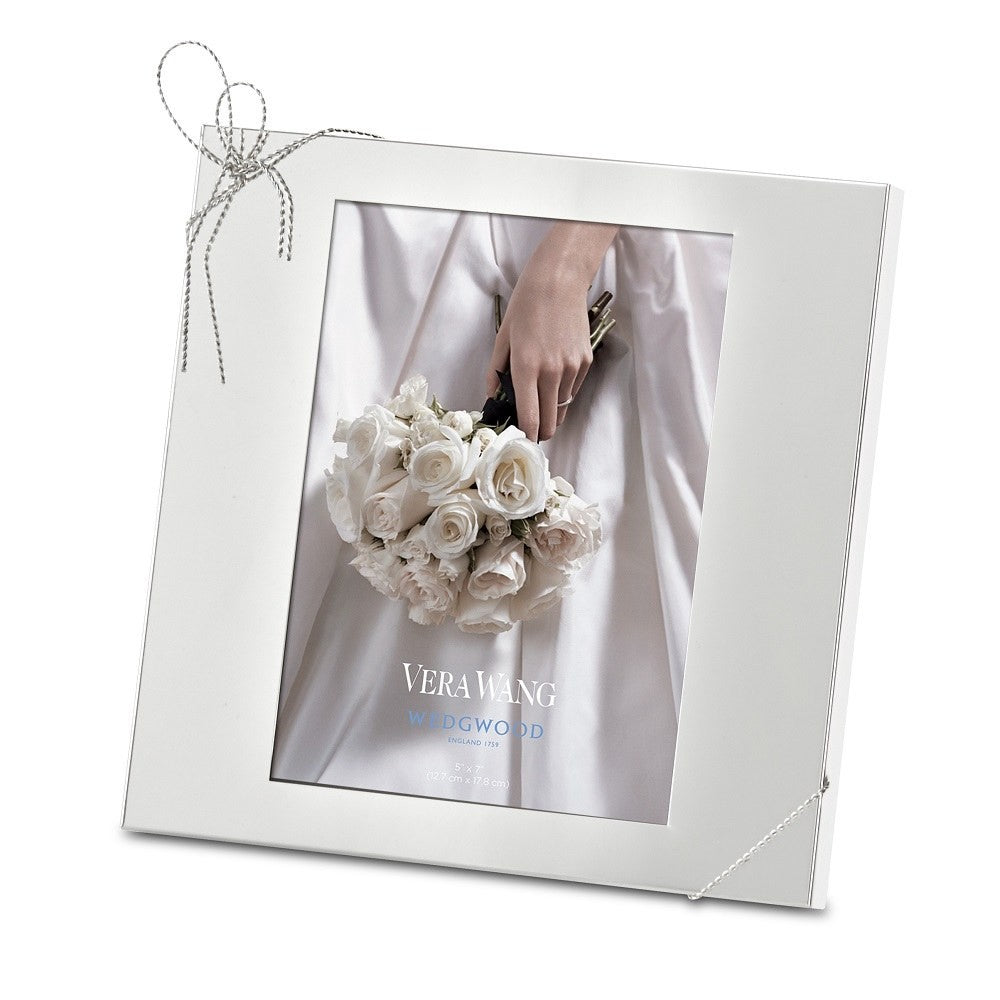 Vera Wang Wedgwood Love Knots Silver Plated Photo Frame 8x10" 20x25cRRP: AUD$270
