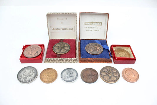 Gardening Horticulture Medals / Medallions Inc National Dahlia Society Etc x 10