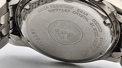 Seiko Kinetic men's watch dial and case close-up