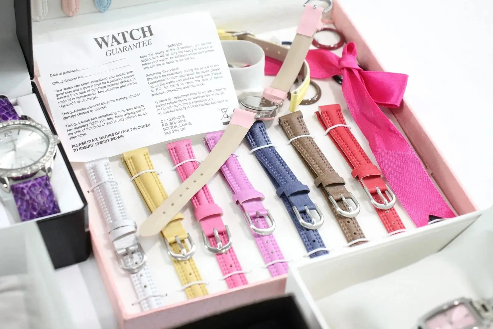 Leather strap women's watches from assorted untested bundle
