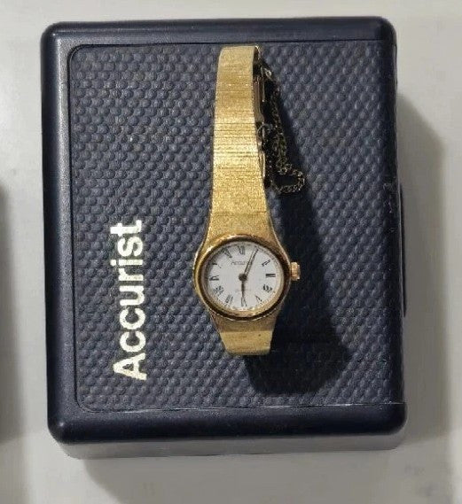 Women's Accurist Wristwatches Hand Wind Working Condition - Original Boxed